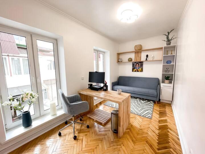 Freedom Apartments In The Heart Of Lviv - Balabana Str And Svoboda Avenue Eksteriør bilde
